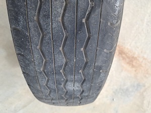 Isuzu 250kb Tyre for sale in Fisherhaven