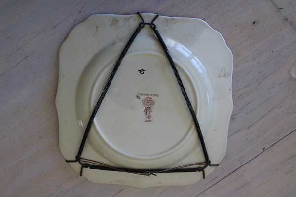 Royal Doulton Wall Plate for sale in Hermanus